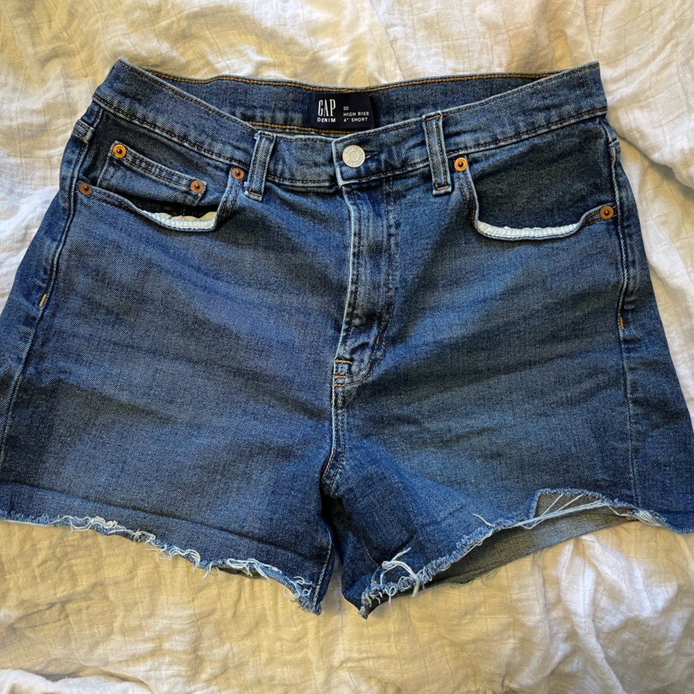 GAP Blue Jean Shorts Classic Denim Style